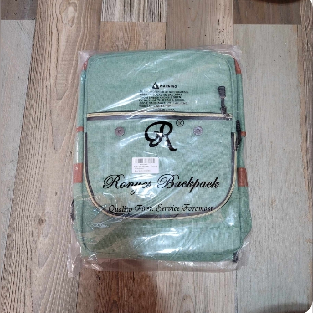 Vintage style laptop travel backpack